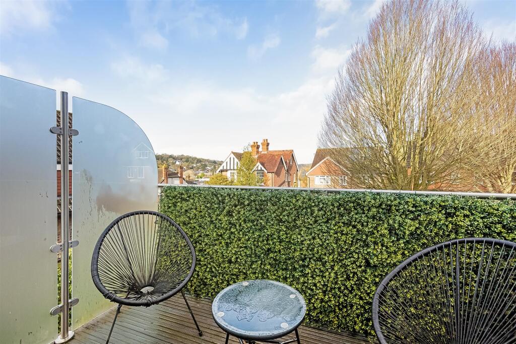 Additional image 11 of Station Road, Whyteleafe