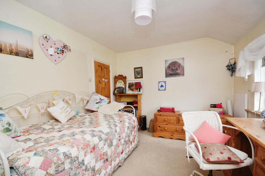 Additional image 12 of Tower Hill, Brentwood