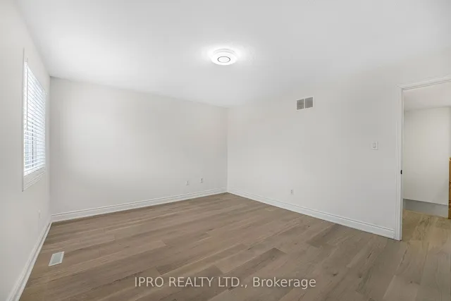 Additional image 36 of 15 Coolwater Dr