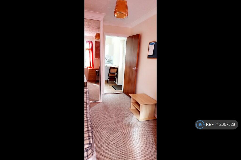 Additional image 2 of Elmstead Road, Colchester, CO4