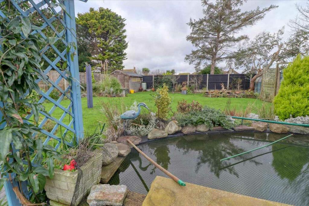 Additional image 15 of The Esplanade, Holland on Sea