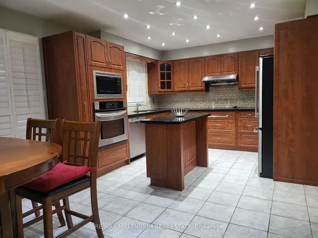 Additional image 6 of 27 Dundalk Cres