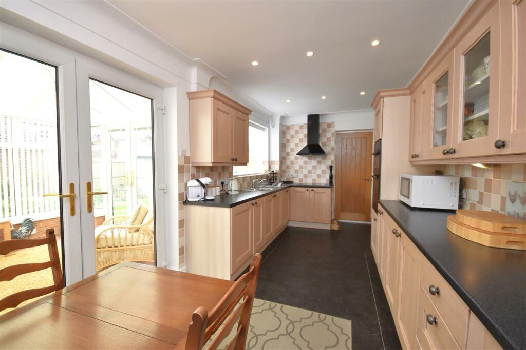 Additional image 9 of Merton Close, Neston