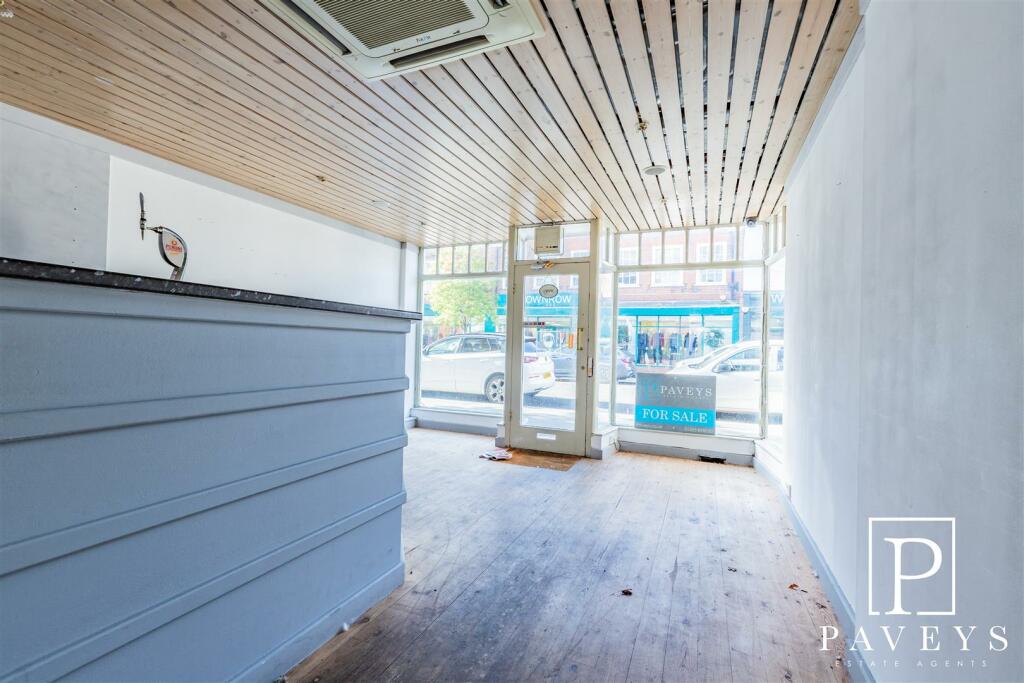 Additional image 24 of Connaught Avenue, Frinton-On-Sea