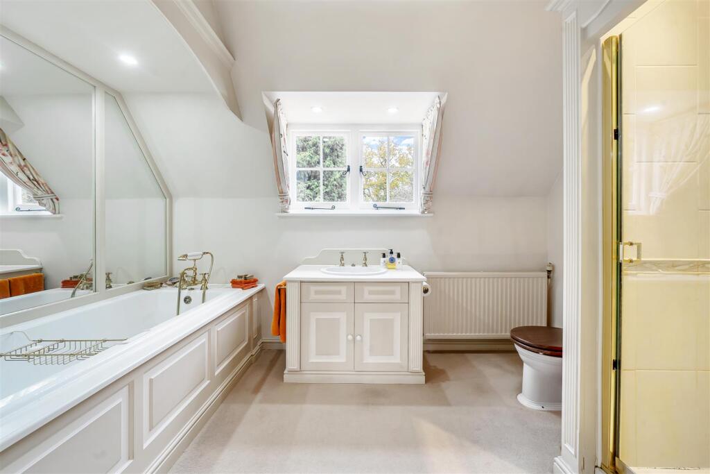 Additional image 22 of How Lane, Chipstead