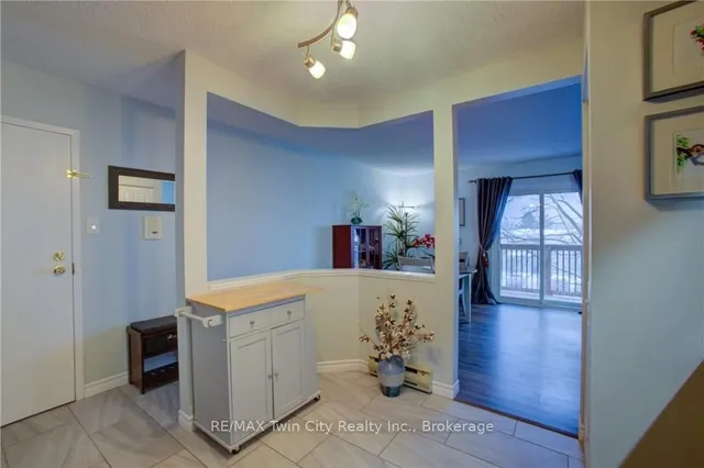 Additional image 9 of 266 Overlea Dr Unit 210