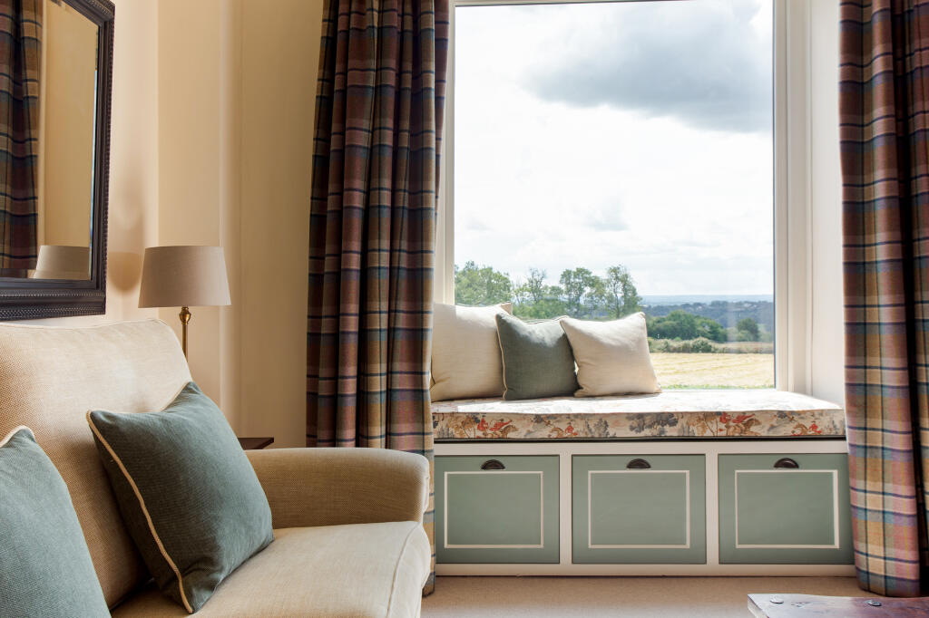 Additional image 2 of Pilgrims Lane, Caterham, CR3