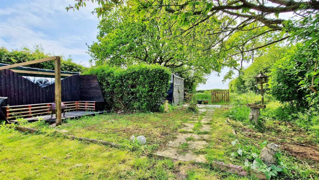 Additional image 21 of The Crescent, Great Holland