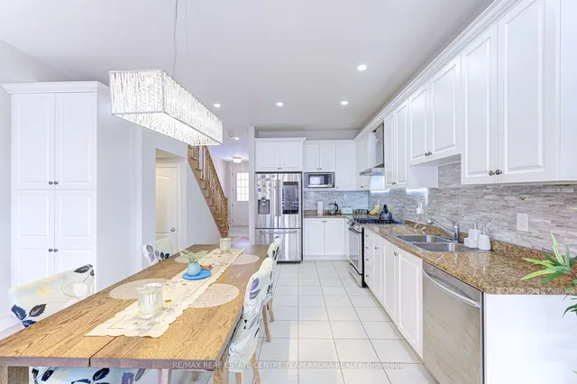 Additional image 7 of 41 Hogan Manor Dr