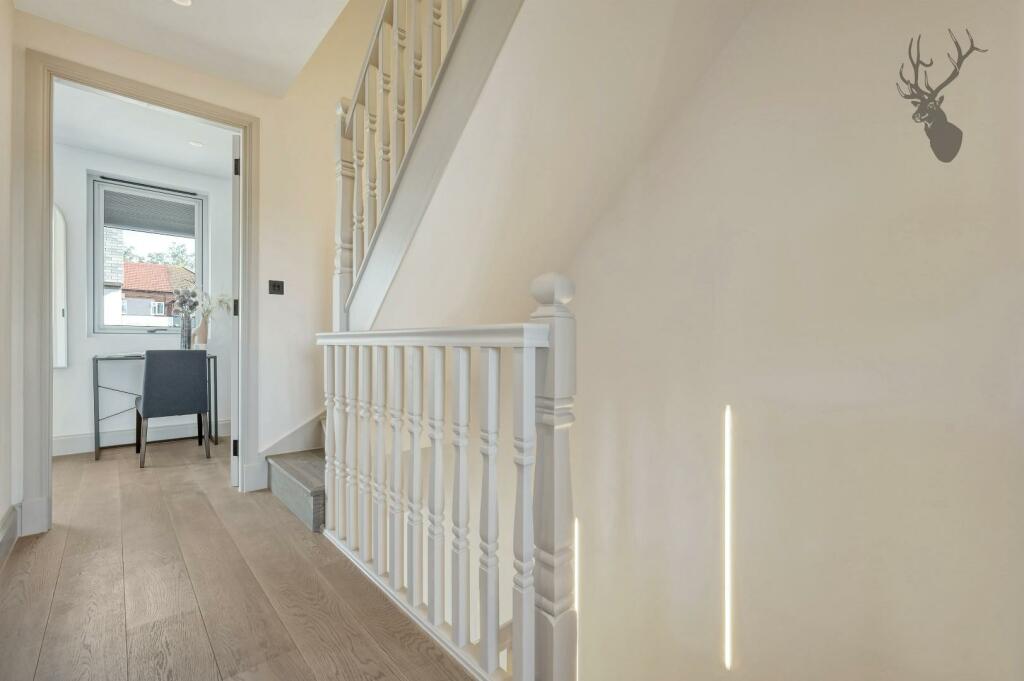 Additional image 14 of The Bramlings, Epping