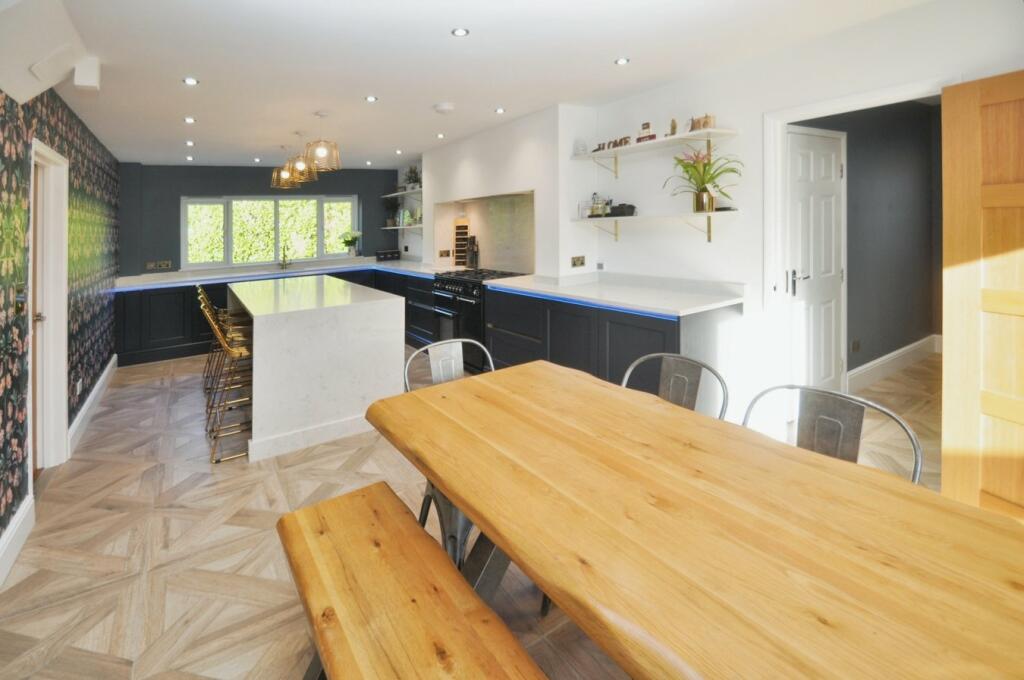 Additional image 7 of Meadow Bank, Hatfield Peverel, Chelmsford, CM3
