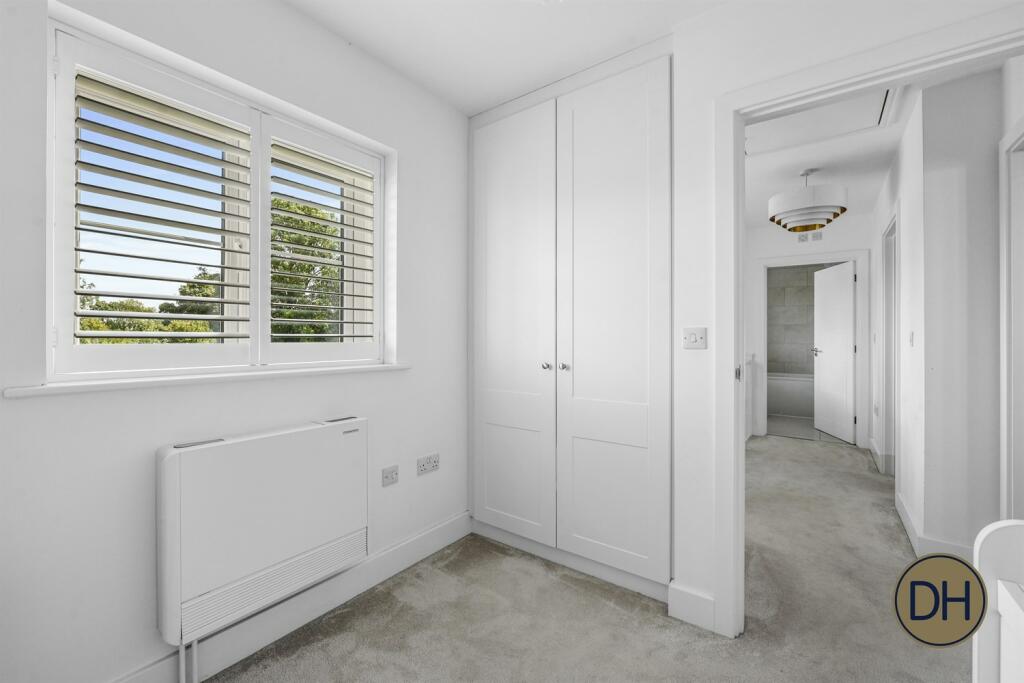 Additional image 20 of Highfield Close, Hastingwood, Essex CM17