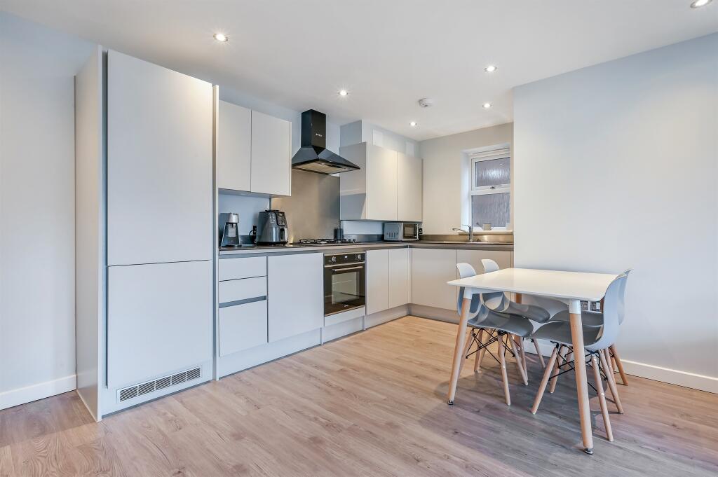 Additional image 9 of Campden Road, South Croydon