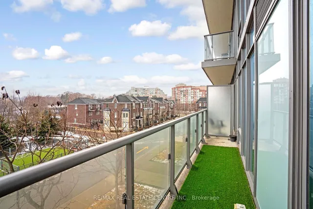 Additional image 37 of 105 The Queensway Ave Unit 303