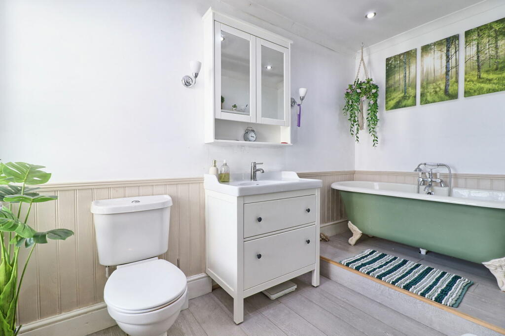 Additional image 18 of Scarborough Road, Southminster, CM0 7BU