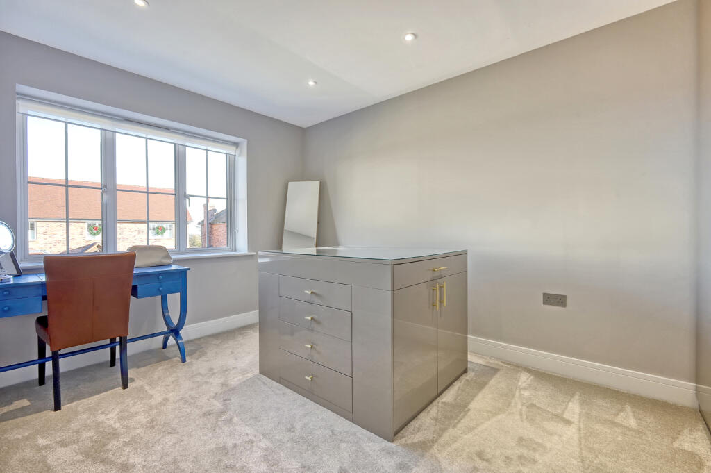 Additional image 23 of Little Ridings Lane, Ingatestone, CM4