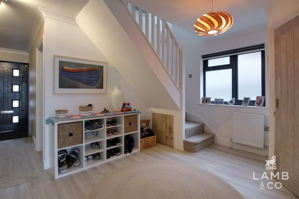 Additional image 8 of Eastern Promenade, Point Clear Bay