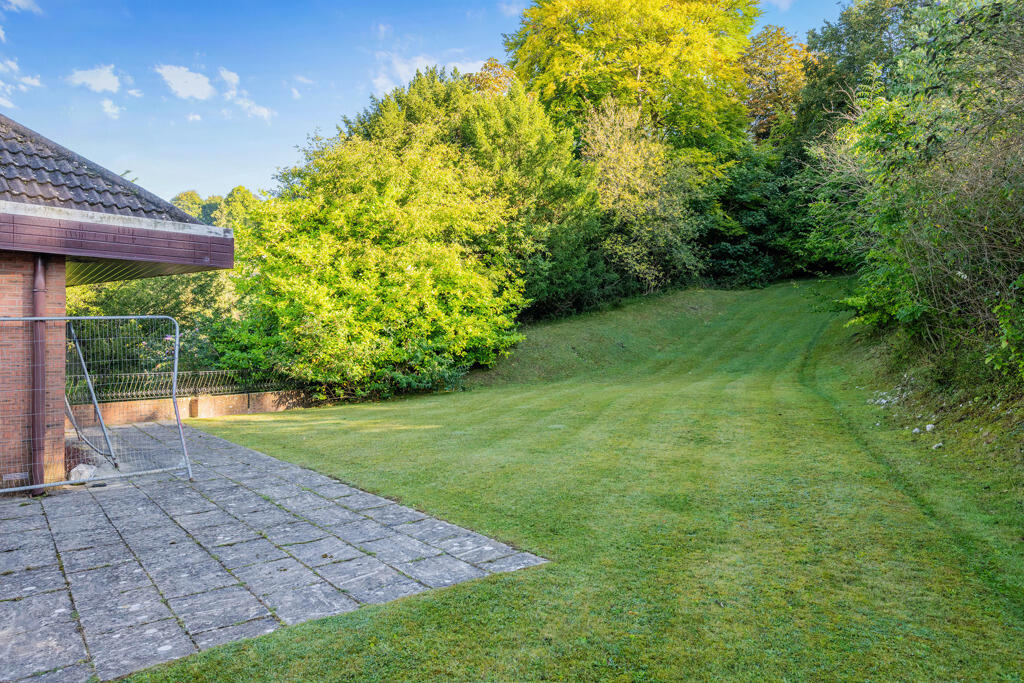 Additional image 7 of Edgehill, Succombs Hill, Warlingham, Surrey, CR6 9JG