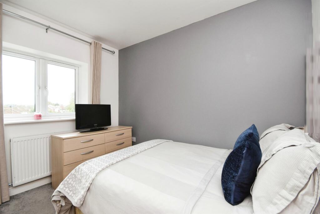 Additional image 12 of Danes Way, Pilgrims Hatch, Brentwood