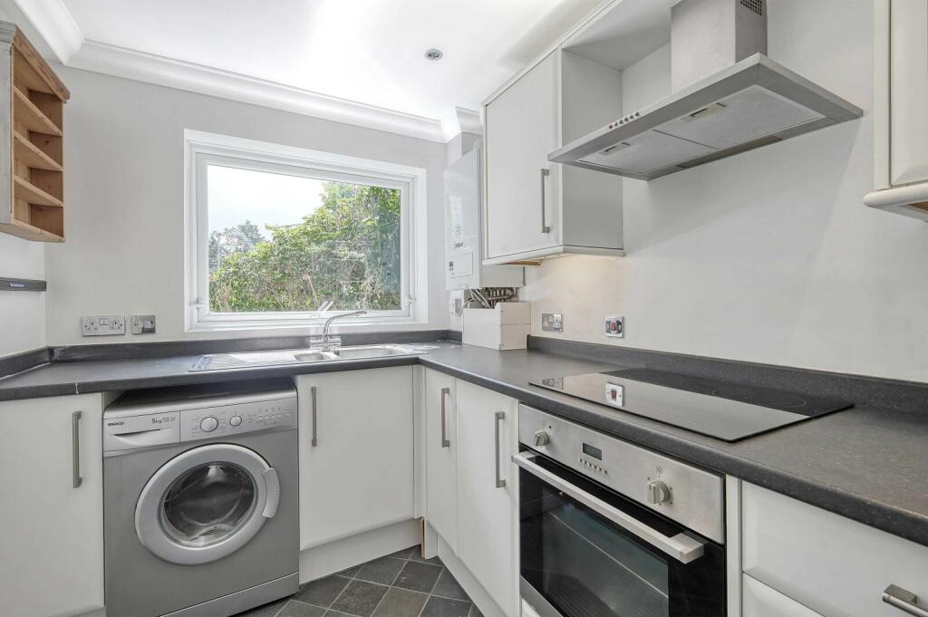 Additional image 7 of Station Lane, Ingatestone, CM4