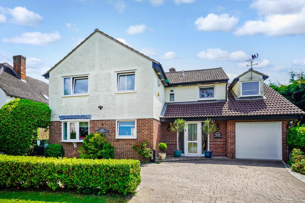 Additional image 2 of The New House, Park Avenue, Hastingwood