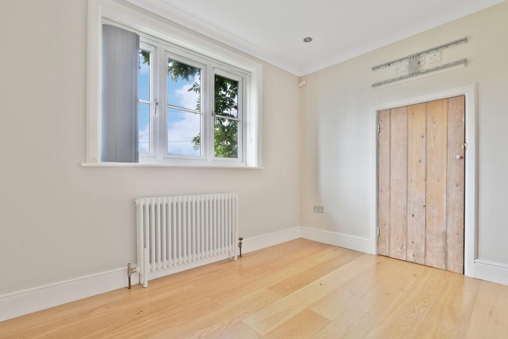 Additional image 19 of Lindsey Street, Epping, CM16