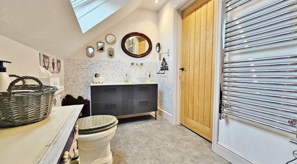 Additional image 23 of Harold Road, Frinton-On-Sea