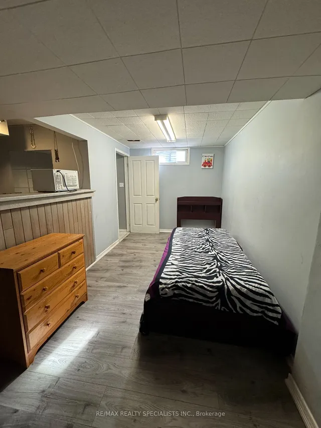 Additional image 13 of 53 Fallingdale Cres