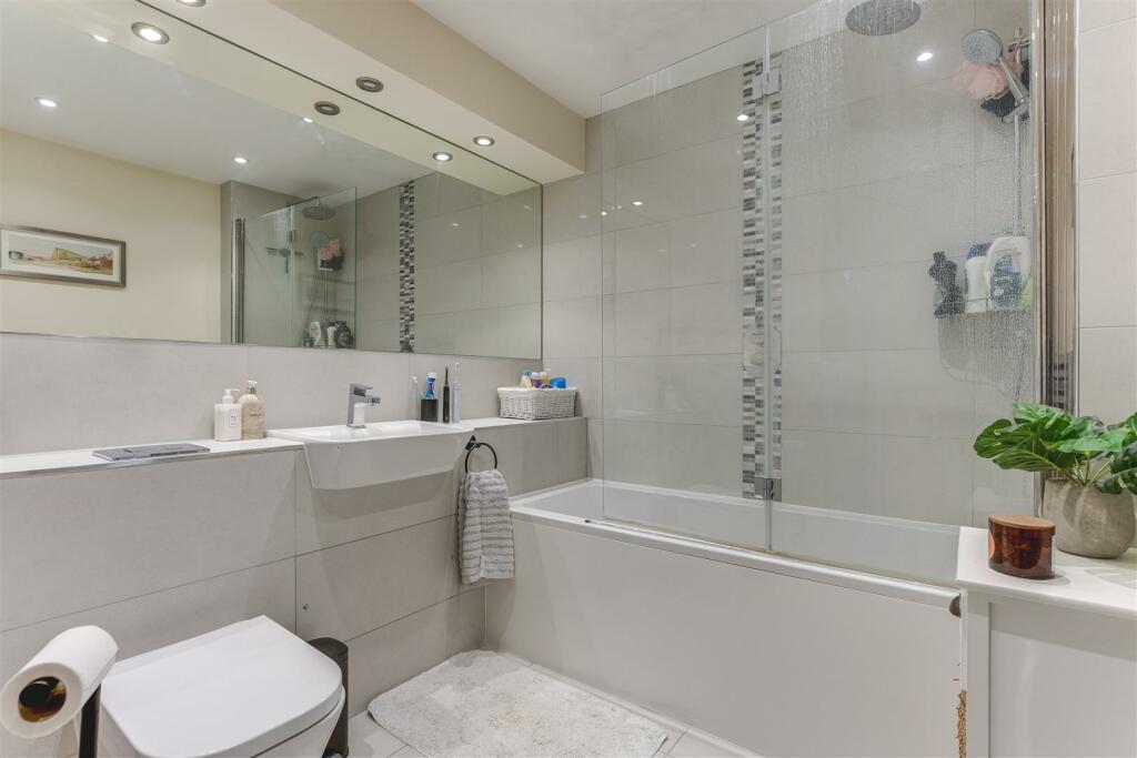 Additional image 8 of Lees Close, Thaxted, Dunmow