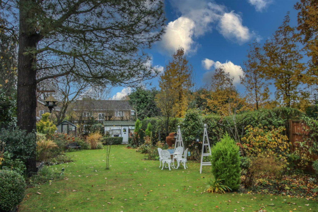 Additional image 26 of Priests Lane, Shenfield, Brentwood