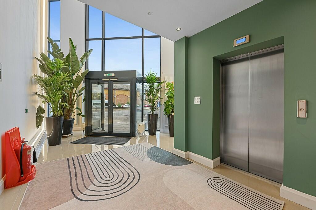 Primary image of Parkway, Chelmsford, Essex, CM2