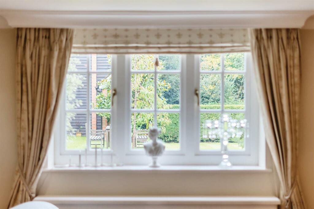 Additional image 20 of High Road, Chipstead, Coulsdon