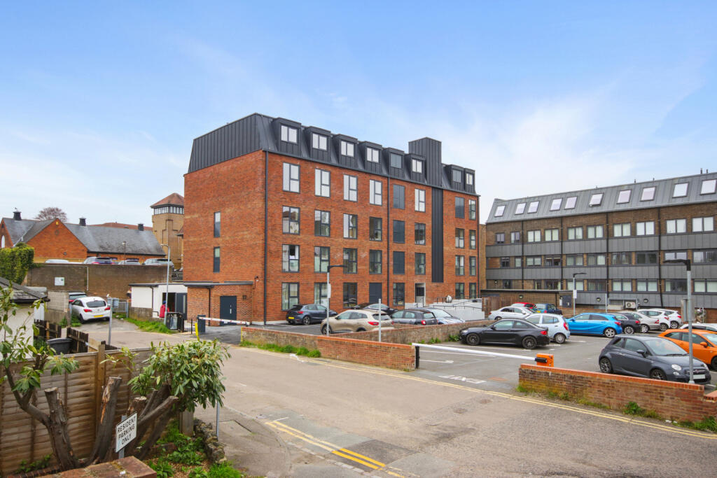 Additional image 2 of The Pembury - Fairfield Road, CM14 4GS