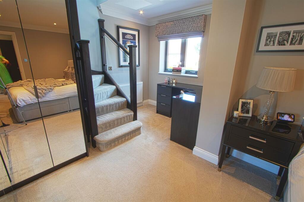 Additional image 17 of Meade Road, Billericay