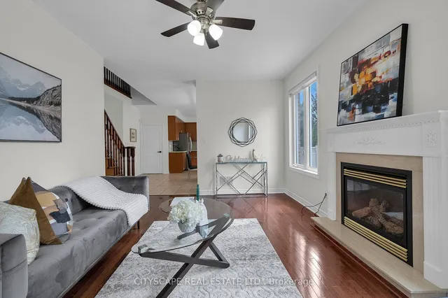 Additional image 9 of 33 Huntspoint Dr