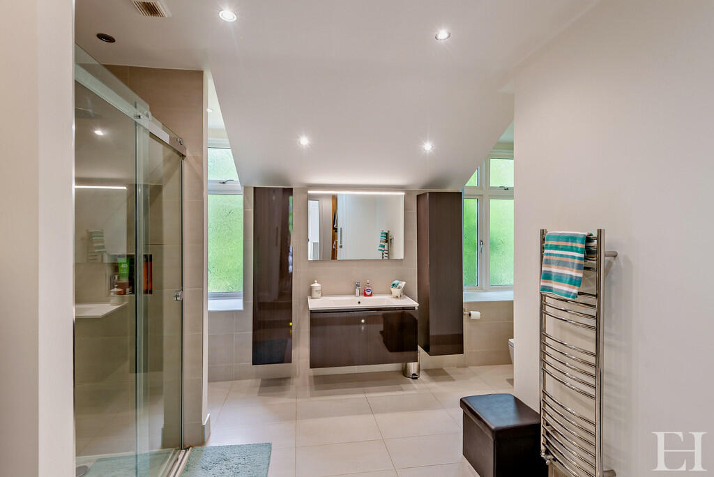 Additional image 28 of Lexden Road, Colchester