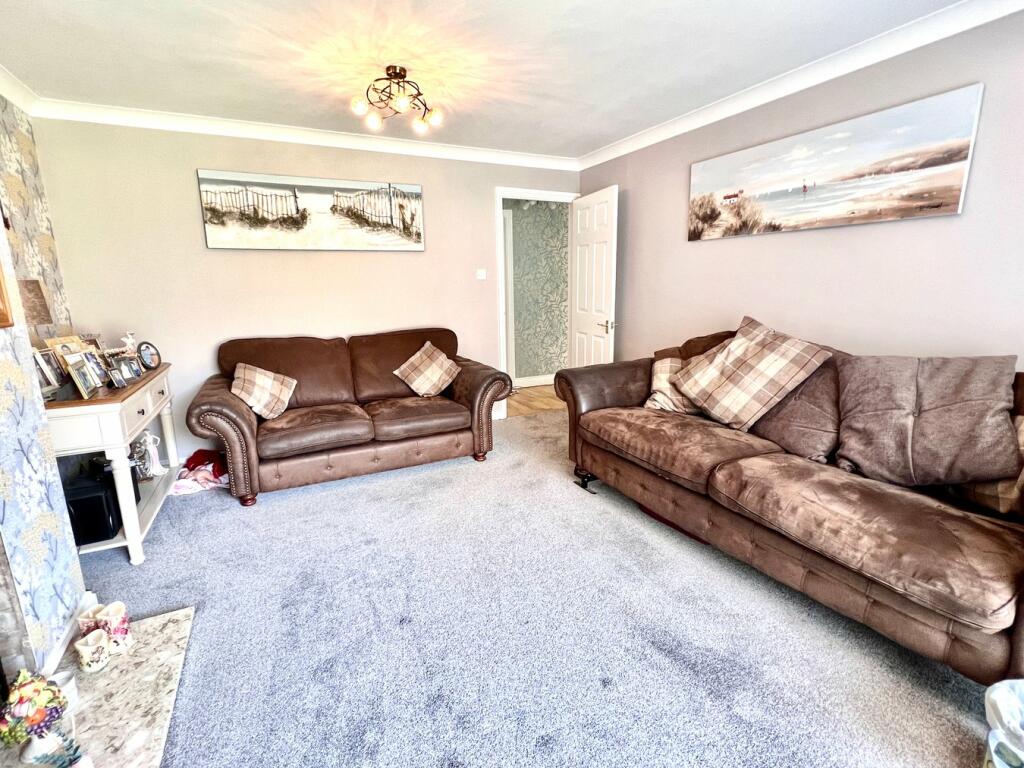 Additional image 10 of Brian Bishop Close, WALTON ON THE NAZE, CO14