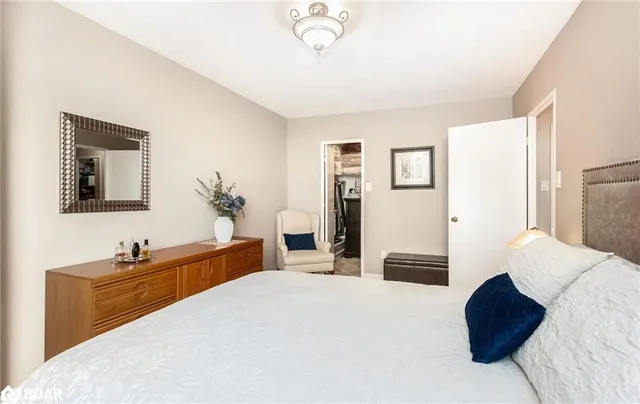 Additional image 12 of 551 The West Mall Unit 709