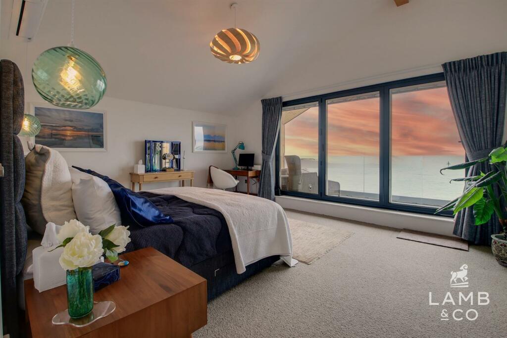 Additional image 4 of Eastern Promenade, Point Clear Bay