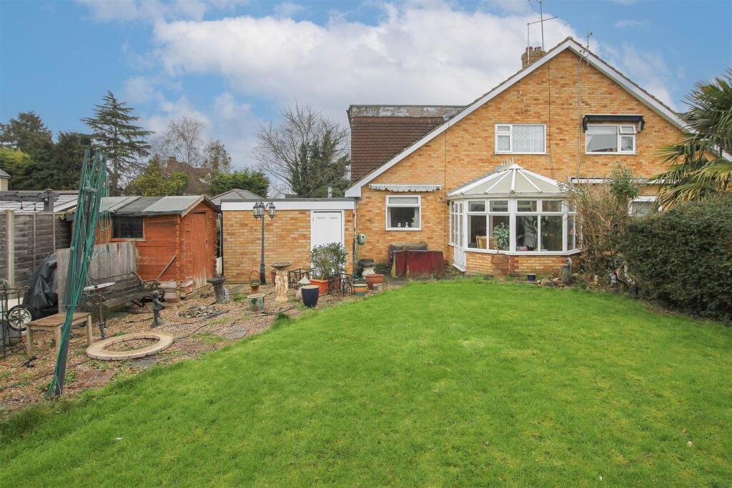 Additional image 21 of Walker Avenue, Fyfield, Ongar