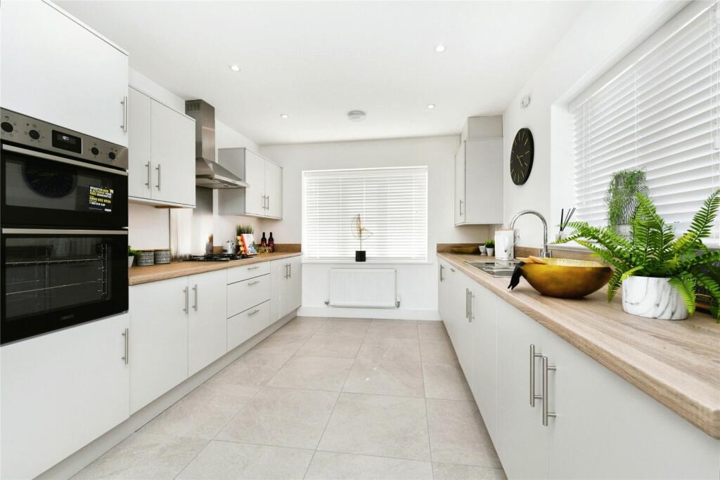 Additional image 4 of Brookfield Park, Southminster Road, Burnham On Crouch, CM0