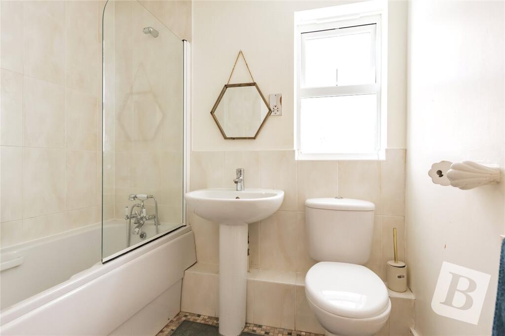 Additional image 7 of Walter Mead Close, Ongar, CM5