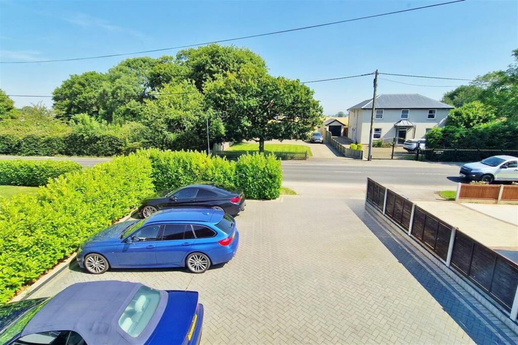 Additional image 20 of Thorpe Road, Kirby Cross, Frinton-On-Sea