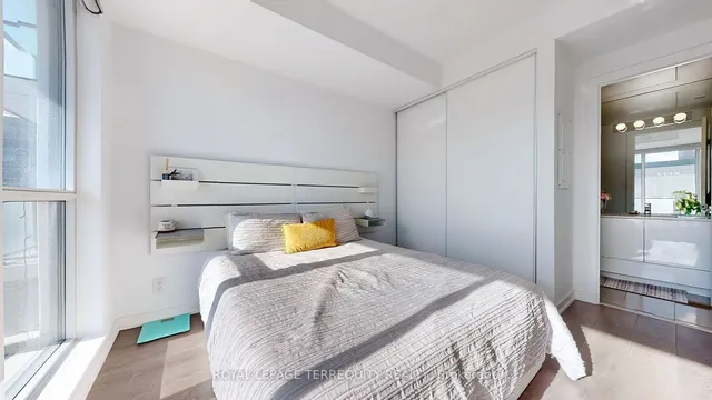 Additional image 14 of 609 Avenue Rd Unit 906