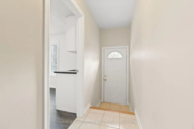Additional image 11 of 78 New Pines Tr