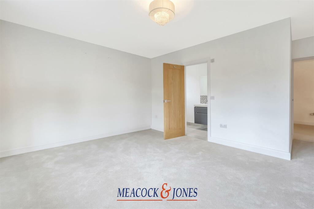 Additional image 23 of Heronway, Hutton Mount, Brentwood