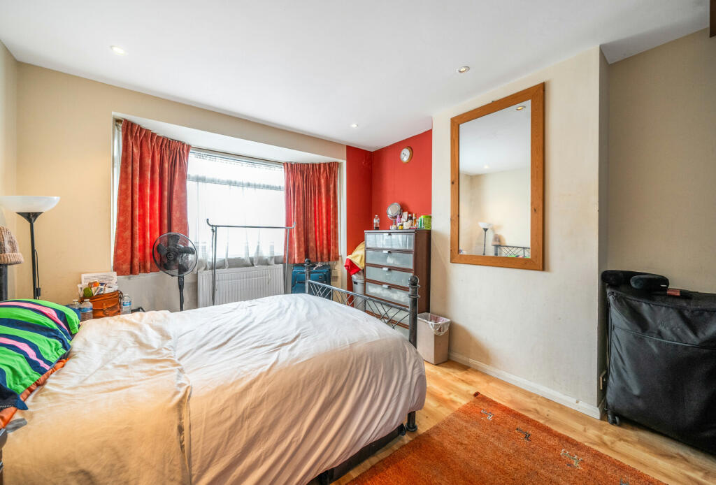 Additional image 7 of Chestnut Grove, Mitcham, CR4