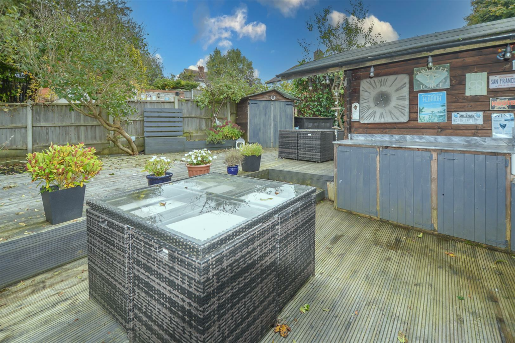 Additional image 33 of Headley Chase, Warley, Brentwood