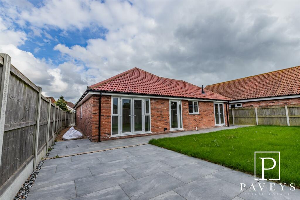 Additional image 16 of Manor Road, Great Holland