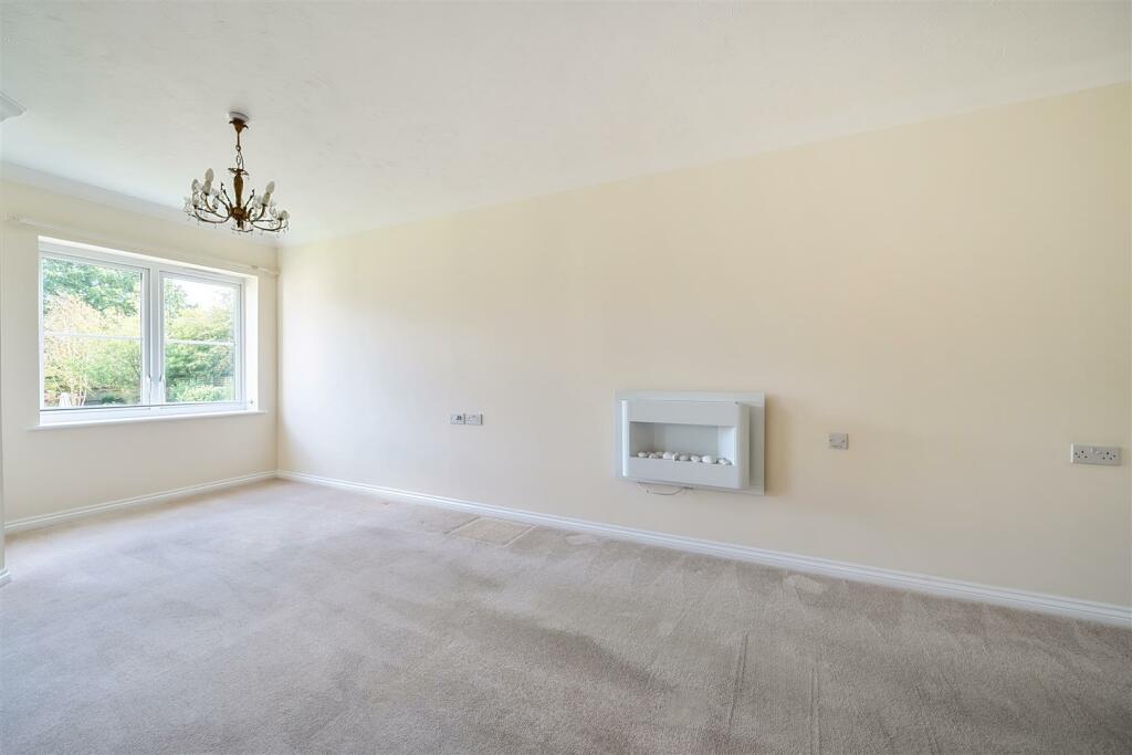 Additional image 4 of Greenacres Lodge, Warlingham